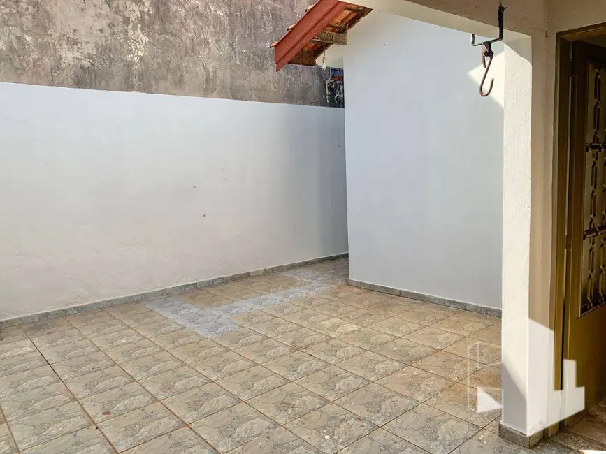 Casa com 3 quartos à venda, 200m2 em Bocaina - SP - imagem 4 Foto 4 de Casa com 3 quartos à venda, 200m2 em Bocaina - SP