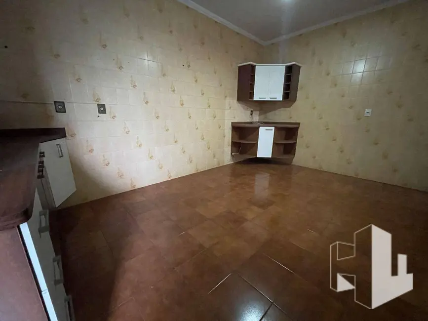 Foto 7 de Casa com 3 quartos para alugar, 200m2 em Vila Nova, Jau - SP