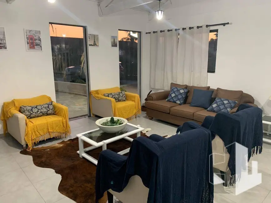 Pousada com 23 quartos à venda, 8000m2 em Dois Corregos - SP - imagem 3 Foto 3 de Pousada com 23 quartos à venda, 8000m2 em Dois Corregos - SP