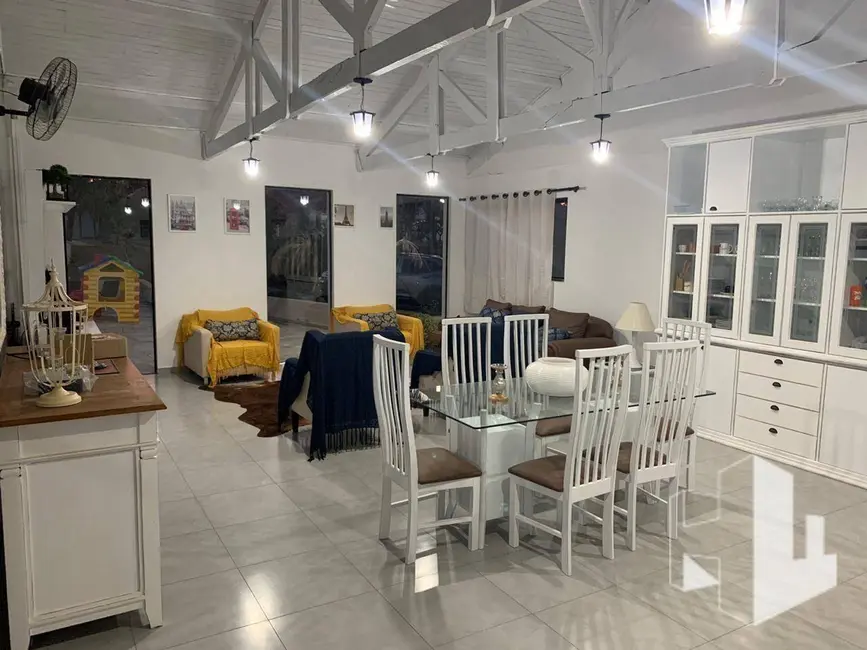 Pousada com 23 quartos à venda, 8000m2 em Dois Corregos - SP - imagem 4 Foto 4 de Pousada com 23 quartos à venda, 8000m2 em Dois Corregos - SP