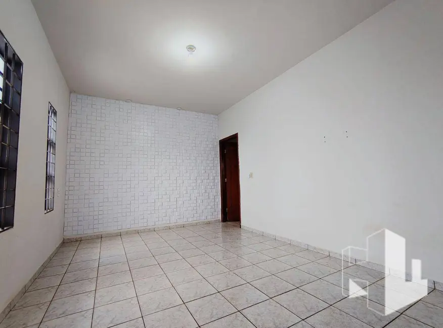 Foto 2 de Casa com 3 quartos à venda, 175m2 em Jardim América, Jau - SP