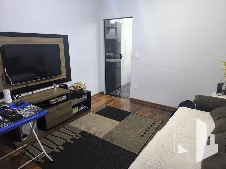 Foto 1 de Casa com 2 quartos à venda, 125m2 em Jardim Itamarati, Jau - SP