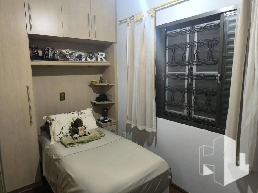 Foto 8 de Casa com 2 quartos à venda, 125m2 em Jardim Itamarati, Jau - SP