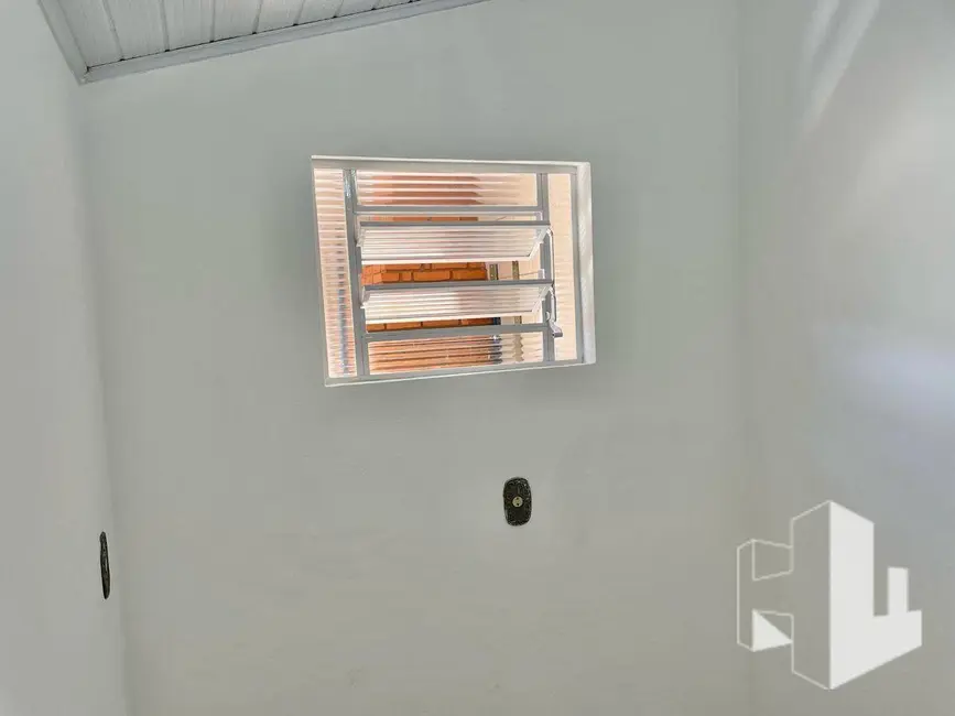 Foto 8 de Casa com 2 quartos à venda, 125m2 em Vila Santa Terezinha, Jau - SP