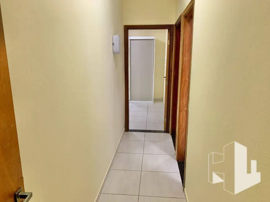 Casa com 2 quartos à venda, 200m2 em Jardim Olímpia, Jau - SP - imagem 9 Foto 9 de Casa com 2 quartos à venda, 200m2 em Jardim Olímpia, Jau - SP