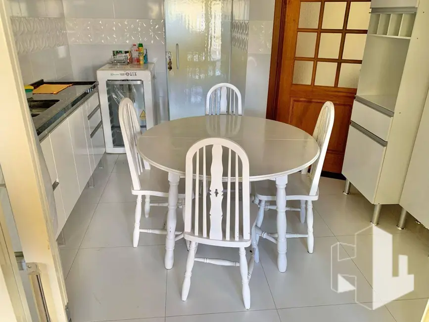 Casa com 2 quartos à venda, 200m2 em Jardim Olímpia, Jau - SP - imagem 3 Foto 3 de Casa com 2 quartos à venda, 200m2 em Jardim Olímpia, Jau - SP
