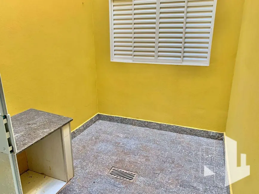 Casa com 2 quartos à venda, 200m2 em Jardim Olímpia, Jau - SP - imagem 6 Foto 6 de Casa com 2 quartos à venda, 200m2 em Jardim Olímpia, Jau - SP