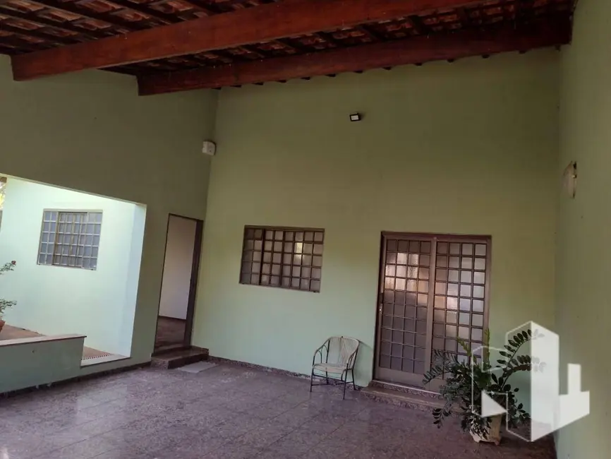 Foto 1 de Casa com 3 quartos à venda, 250m2 em Jardim das Paineiras, Jau - SP