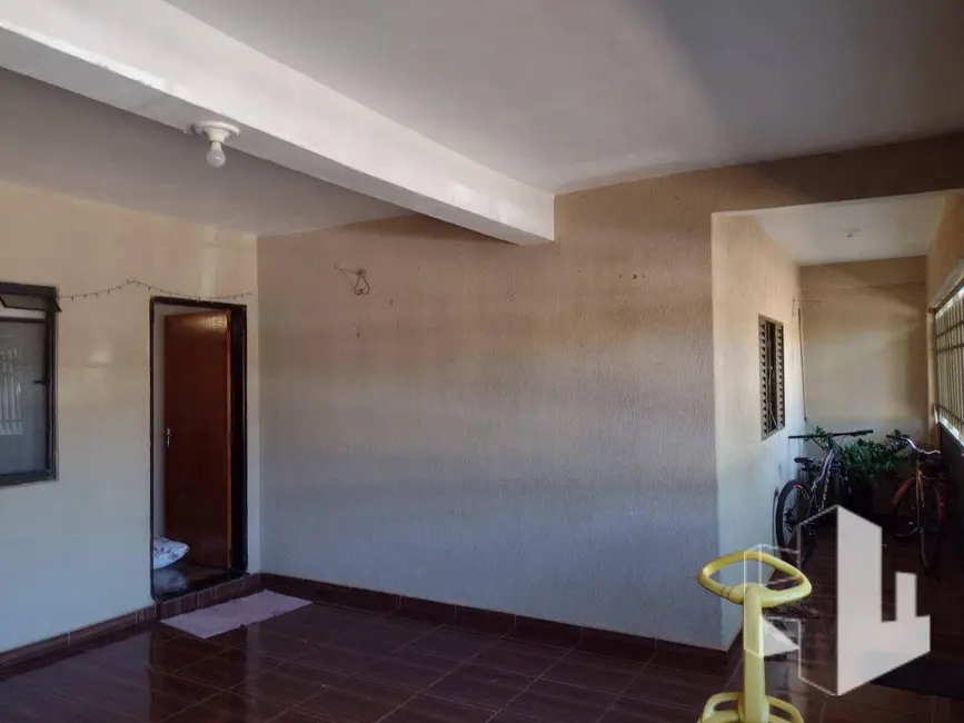 Foto 2 de Casa com 4 quartos à venda, 250m2 em Jardim Olaria (Potunduva), Jau - SP