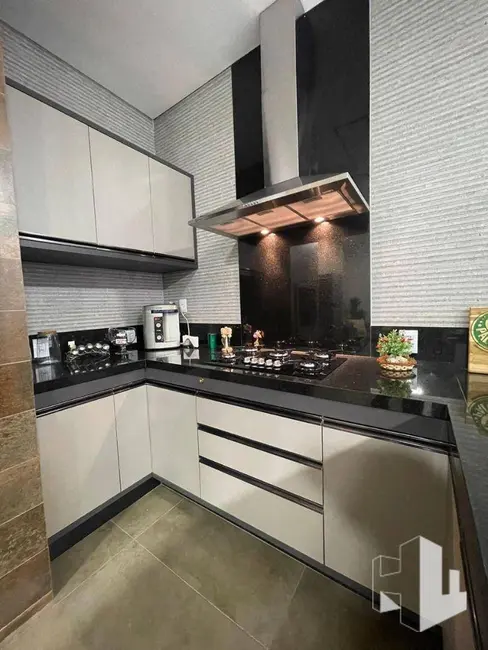 Foto 7 de Casa de Condomínio com 3 quartos à venda, 998m2 em Jau - SP