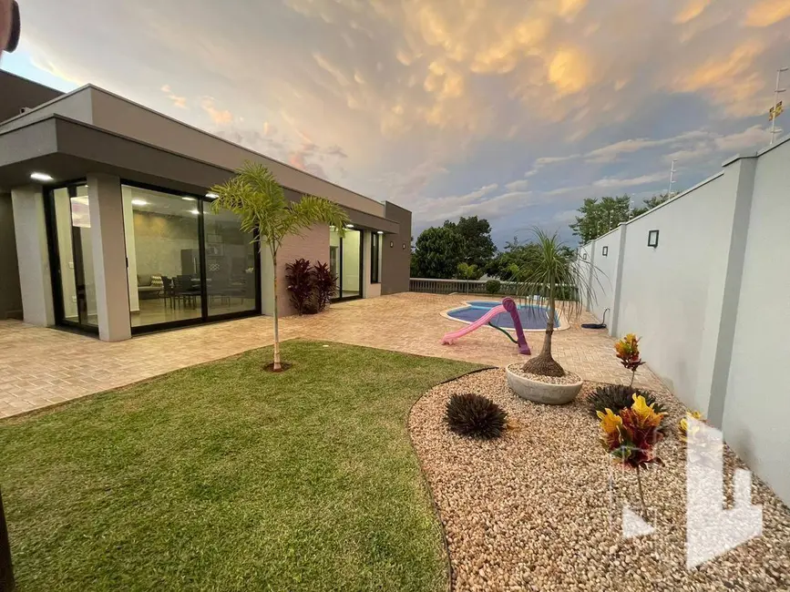 Foto 1 de Casa de Condomínio com 3 quartos à venda, 998m2 em Jau - SP