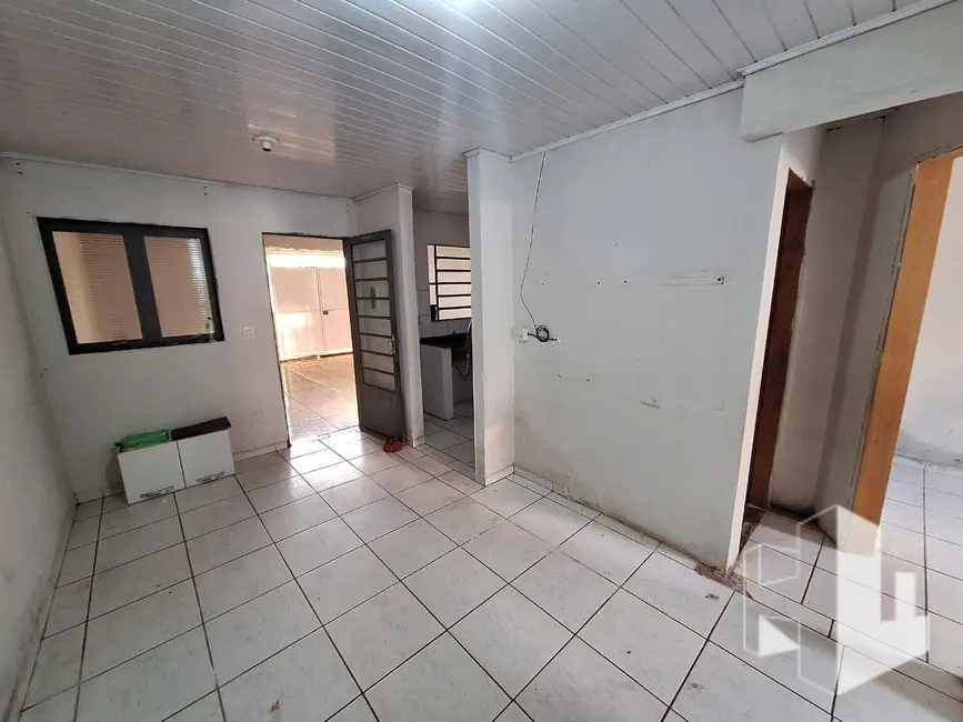 Foto 2 de Casa com 2 quartos à venda, 130m2 em Parque Frei Galvão, Jau - SP