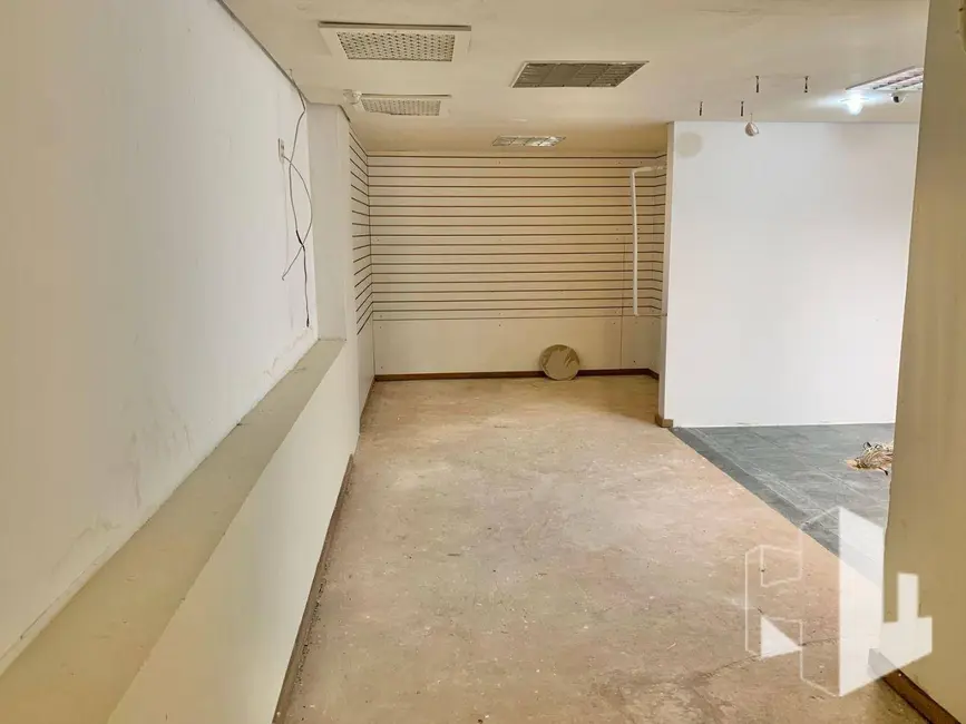 Sala Comercial para alugar, 84m2 em Centro, Jau - SP - imagem 4 Foto 4 de Sala Comercial para alugar, 84m2 em Centro, Jau - SP