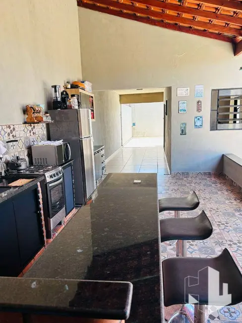 Foto 4 de Casa com 2 quartos à venda, 200m2 em Jardim Itatiaia, Jau - SP