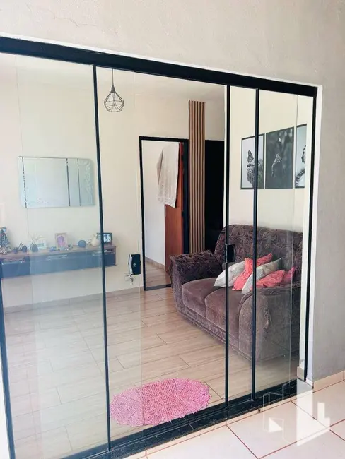 Foto 3 de Casa com 2 quartos à venda, 200m2 em Jardim Itatiaia, Jau - SP