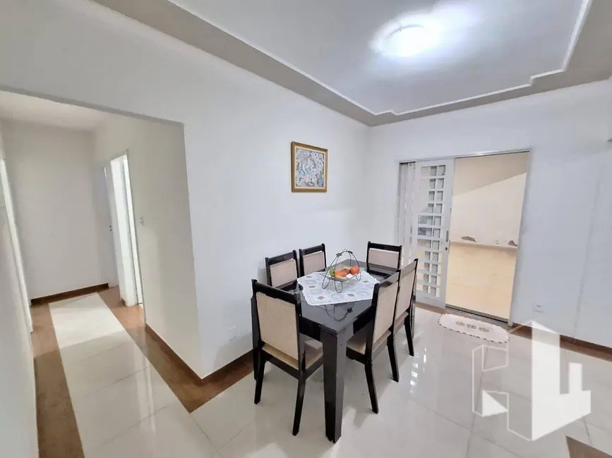 Foto 6 de Casa com 3 quartos à venda, 350m2 em Jardim Dona Emília, Jau - SP
