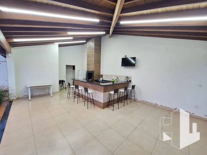 Foto 2 de Casa com 3 quartos à venda, 350m2 em Jardim Dona Emília, Jau - SP