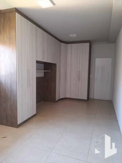 Foto 5 de Casa com 2 quartos à venda, 250m2 em Chácara Ferreira Dias, Jau - SP