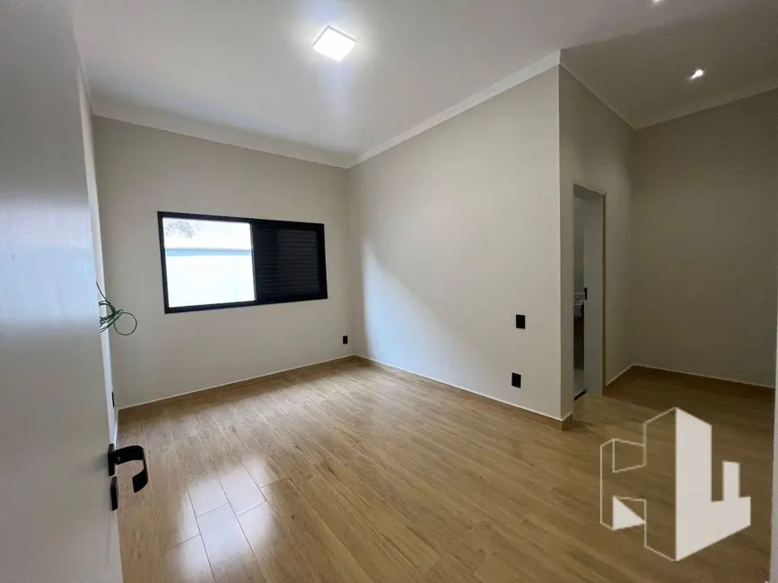 Foto 5 de Casa com 3 quartos à venda, 250m2 em Jau - SP