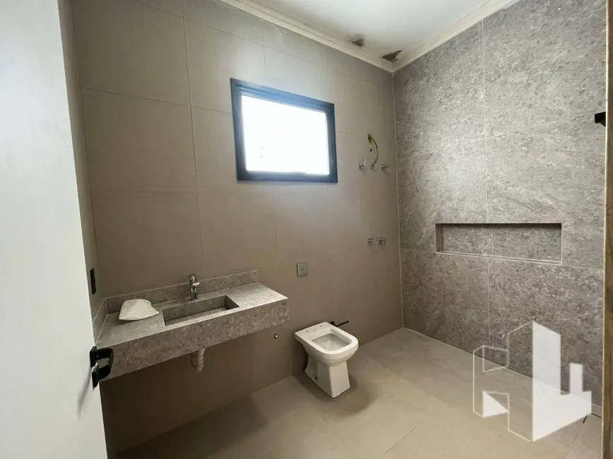 Foto 6 de Casa com 3 quartos à venda, 250m2 em Jau - SP