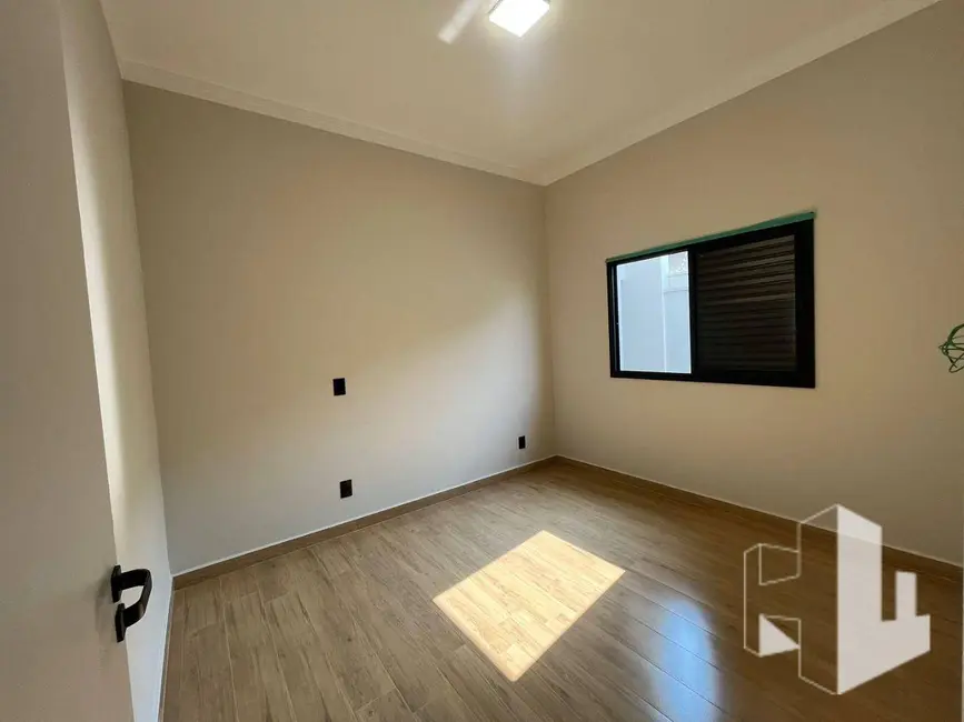 Foto 7 de Casa com 3 quartos à venda, 250m2 em Jau - SP