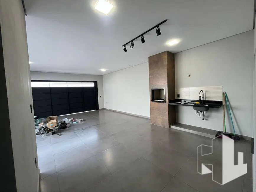 Foto 9 de Casa com 3 quartos à venda, 250m2 em Jau - SP