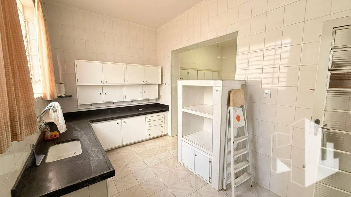 Foto 4 de Casa com 3 quartos à venda, 299m2 em Centro, Jau - SP