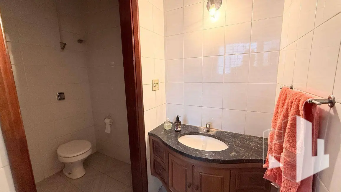 Foto 6 de Casa com 3 quartos à venda, 299m2 em Centro, Jau - SP