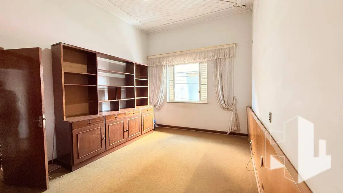 Foto 8 de Casa com 3 quartos à venda, 299m2 em Centro, Jau - SP