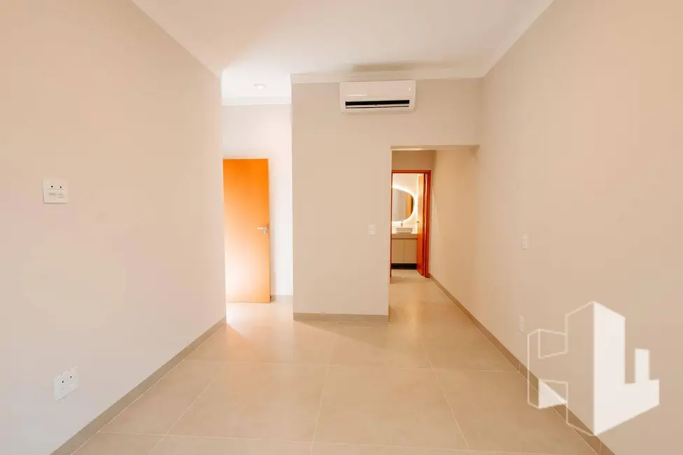 Foto 9 de Casa de Condomínio com 3 quartos à venda, 180m2 em Jardim Europa, Jau - SP