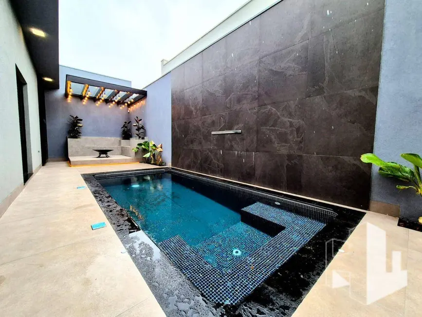 Foto 3 de Casa com 3 quartos à venda, 265m2 em Distrito Industrial, Jau - SP