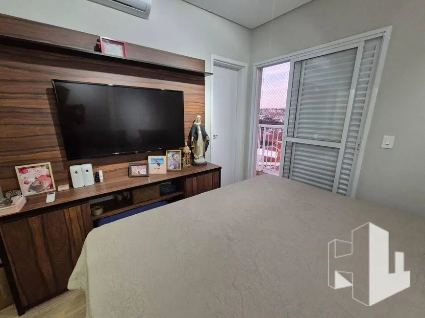 Foto 8 de Apartamento com 3 quartos à venda, 81m2 em Jau - SP