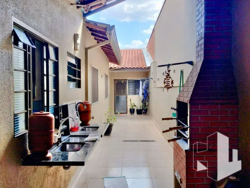 Foto 9 de Casa com 3 quartos à venda, 187m2 em Jardim Dona Emília, Jau - SP