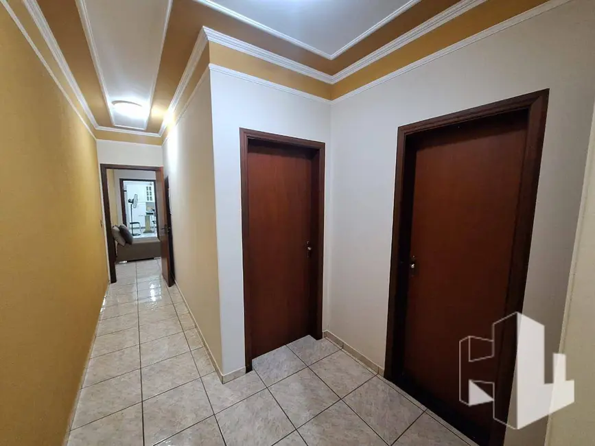 Foto 7 de Casa com 3 quartos à venda, 1200m2 em Jardim Sempre Verde, Jau - SP