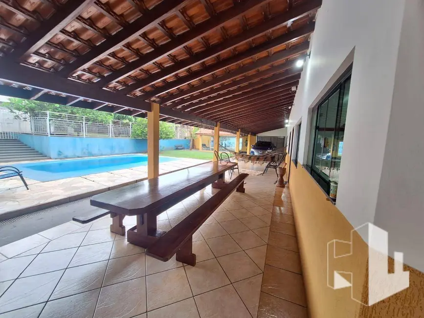 Foto 1 de Casa com 3 quartos à venda, 1200m2 em Jardim Sempre Verde, Jau - SP