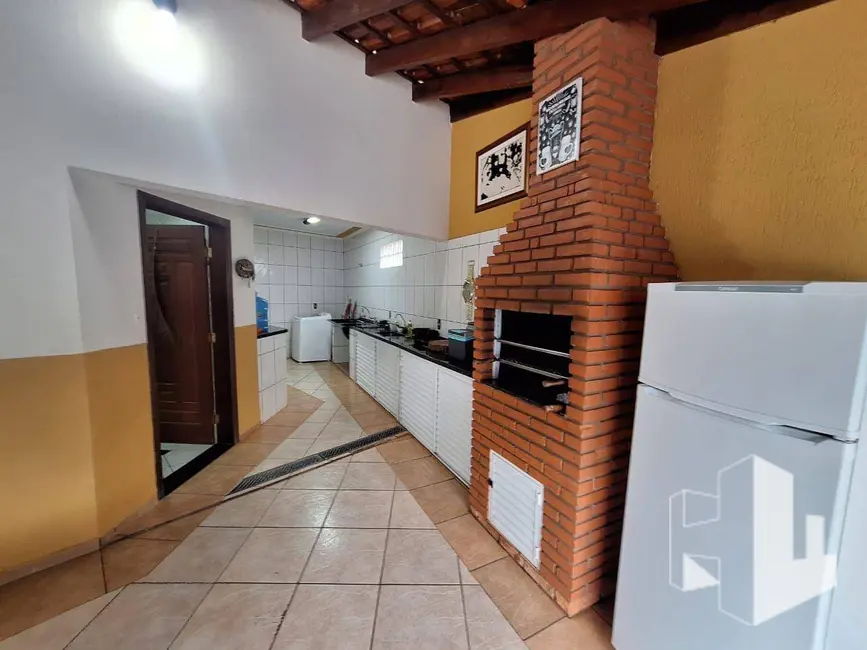 Foto 4 de Casa com 3 quartos à venda, 1200m2 em Jardim Sempre Verde, Jau - SP