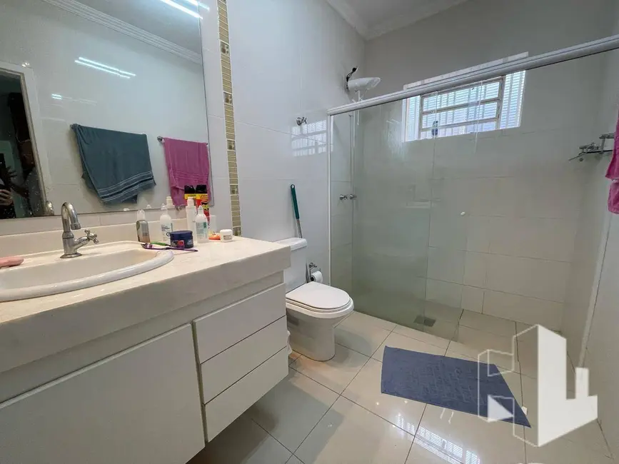 Foto 8 de Casa com 4 quartos à venda, 500m2 em Jardim Itamarati, Jau - SP