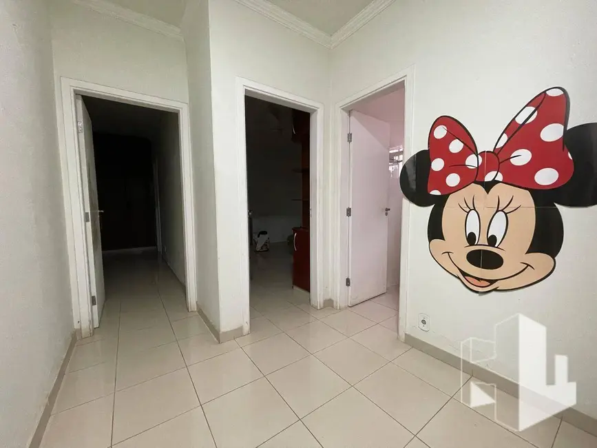Foto 5 de Casa com 4 quartos à venda, 500m2 em Jardim Itamarati, Jau - SP