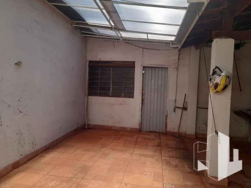 Foto 8 de Casa com 2 quartos à venda, 121m2 em Centro, Jau - SP