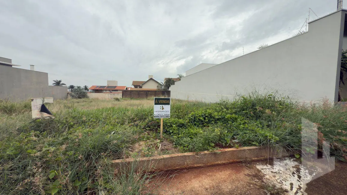 Foto 1 de Terreno / Lote à venda, 600m2 em Jardim Alvorada II, Jau - SP