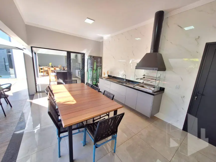 Foto 5 de Casa com 3 quartos à venda, 325m2 em Jardim Alvorada, Jau - SP