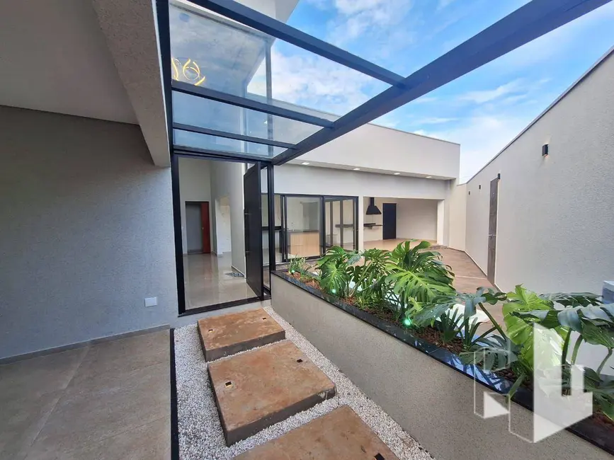 Foto 1 de Casa com 3 quartos à venda, 325m2 em Jardim Alvorada, Jau - SP