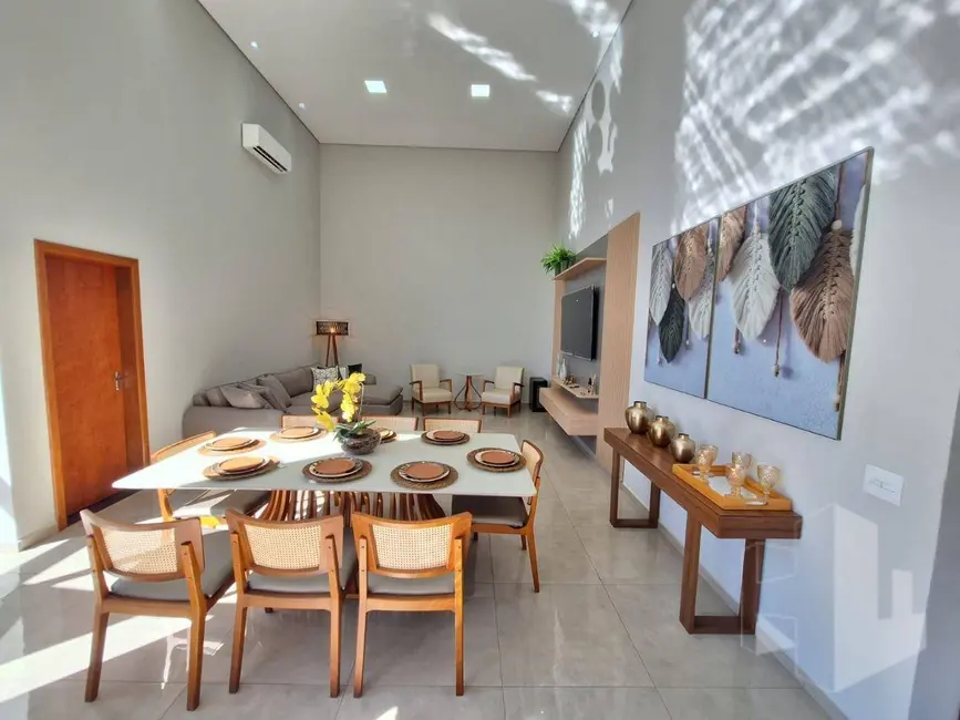 Foto 9 de Casa com 3 quartos à venda, 325m2 em Jardim Alvorada, Jau - SP