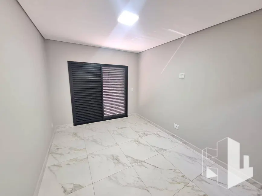 Foto 8 de Casa com 3 quartos à venda e para alugar, 218m2 em Jardim Maria Cibele, Jau - SP