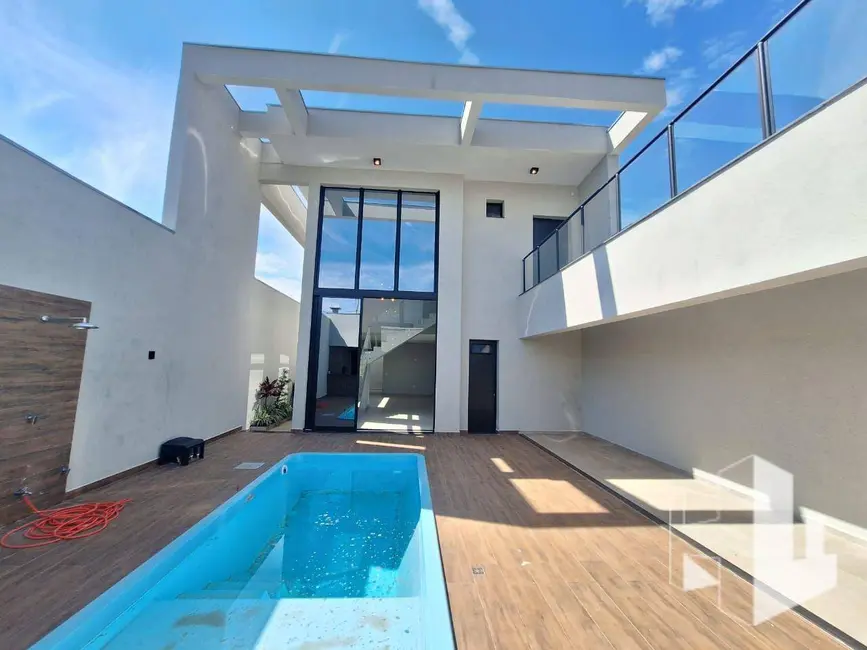 Foto 2 de Casa com 3 quartos à venda e para alugar, 261m2 em Jau - SP