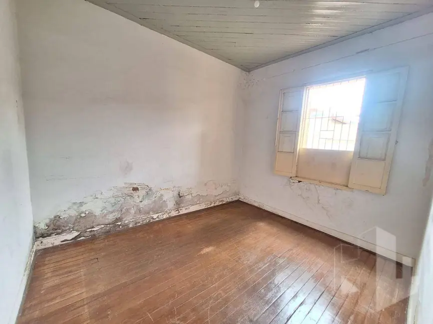 Foto 6 de Casa com 3 quartos à venda, 180m2 em Centro, Jau - SP