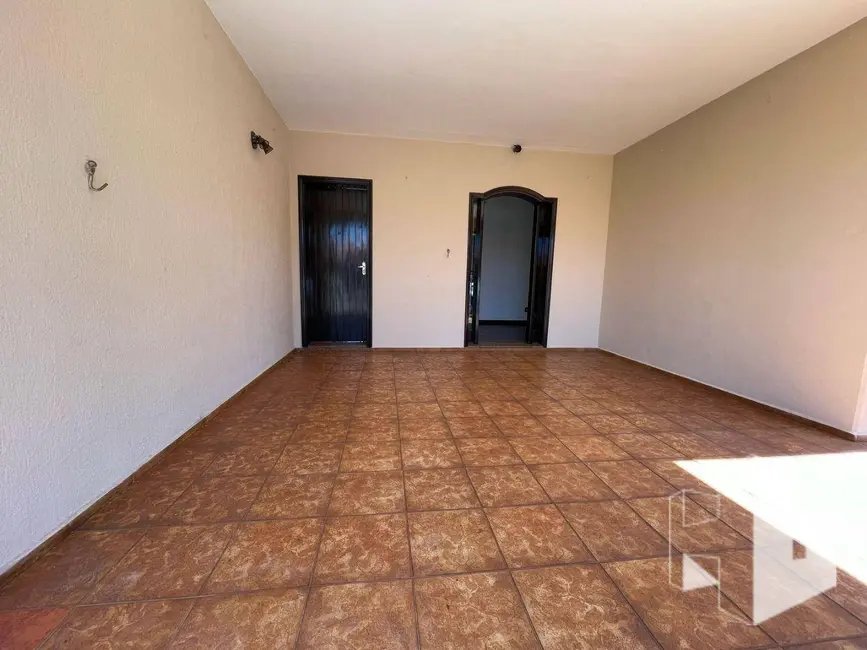 Foto 2 de Casa com 3 quartos à venda, 250m2 em Jardim das Paineiras, Jau - SP