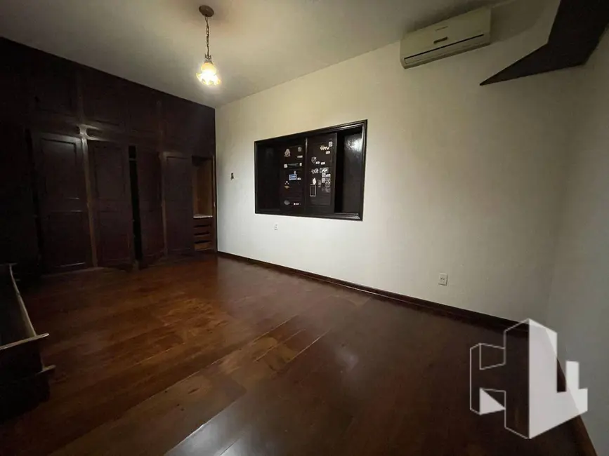 Foto 8 de Casa com 3 quartos à venda, 250m2 em Jardim das Paineiras, Jau - SP
