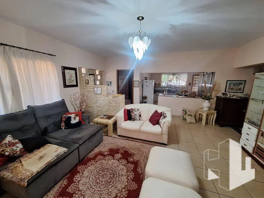 Foto 4 de Chácara com 1 quarto à venda, 2200m2 em Jardim Alvorada, Jau - SP