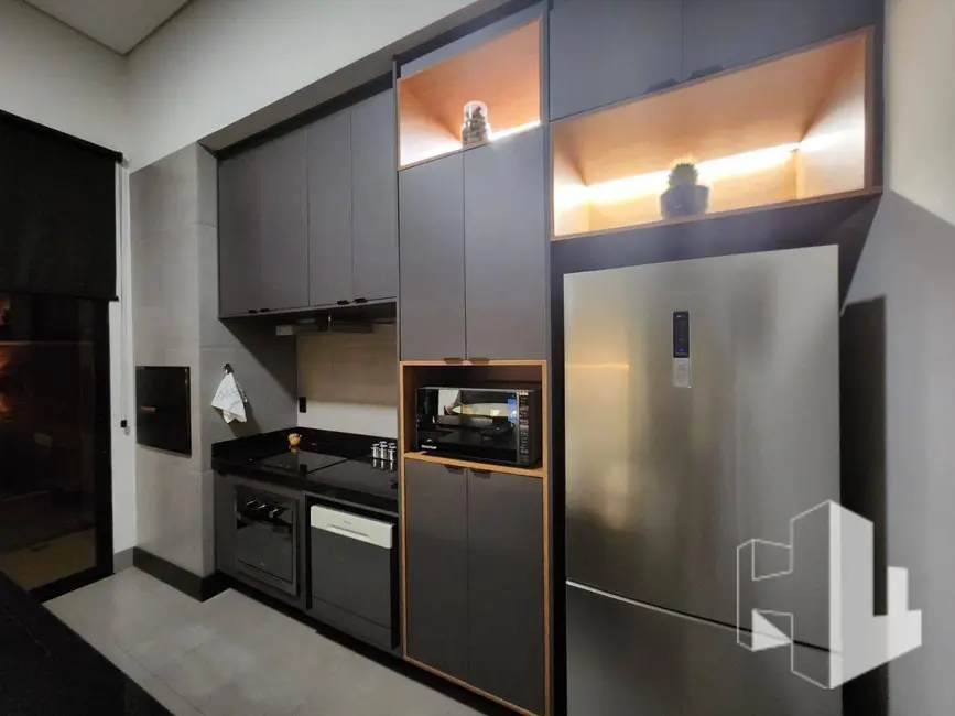 Foto 5 de Casa de Condomínio com 3 quartos à venda, 180m2 em Jardim Europa, Jau - SP